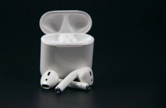 苹果将推出更便宜的AirPods版本将被称为AirPods Lite