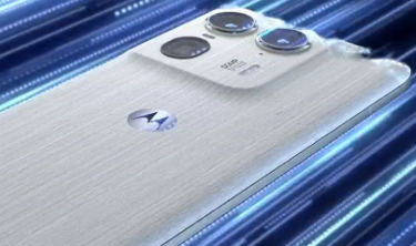 Moto X50 Ultra预告片揭示了类似Edge50Pro的设计和人工智能功能